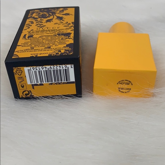 NWB Gucci Bloom and Gucci beauty drawstring bag - Picture 5 of 13